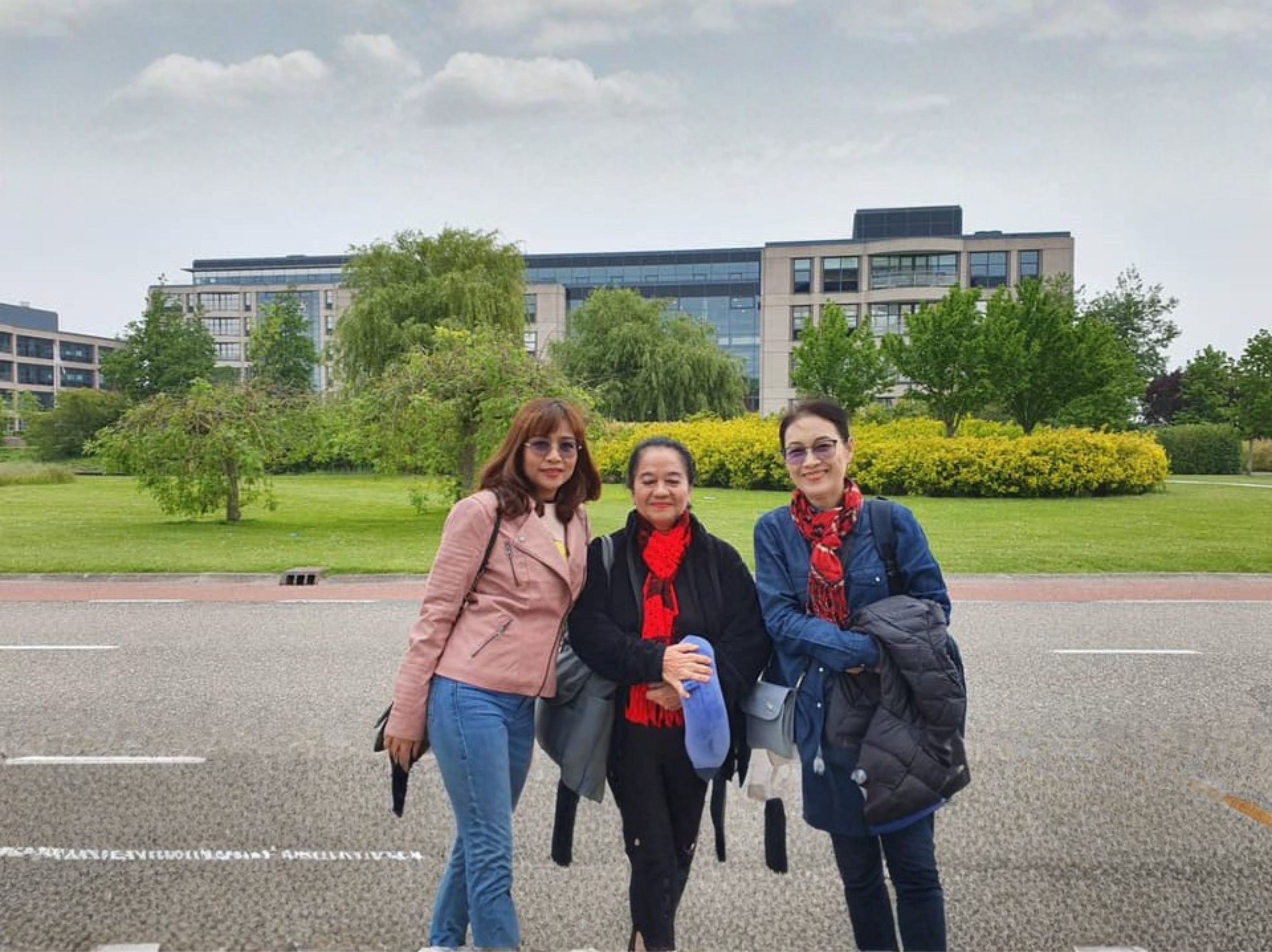 ภาพบรรยากาศแห่งความสุข | ทริปยุโรปตะวันตก เยอรมนี - เบลเยียม - เนเธอร์แลนด์ (10 วัน 7 คืน)