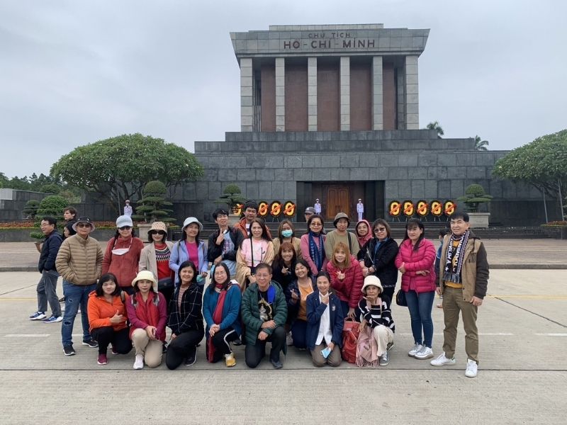 ภาพความประทับใจ ลูกค้า เดินทาง เส้นทาง เวียดนามเหนือ ฮานอย ฮาลอง